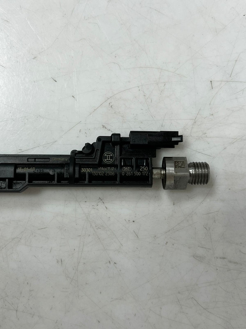 2016-2018 BMW F22 F30 F32 E89 F80 F82 F87 M2 M3 M4 Fuel Injector 7639994 OEM