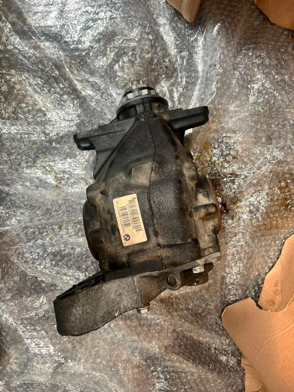 2010-2015 BMW X1 E84 Rear Differential 7592987 RATIO 3.91