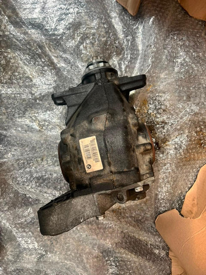 2010-2015 BMW X1 E84 Rear Differential 7592987 RATIO 3.91