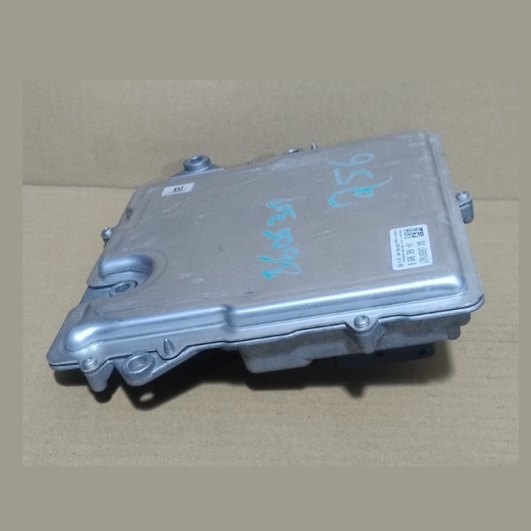 OE BMW F06 F20 F30 F25 X3 ENGINE CONTROL UNIT ENGINE CONTROLLER DME 8606309