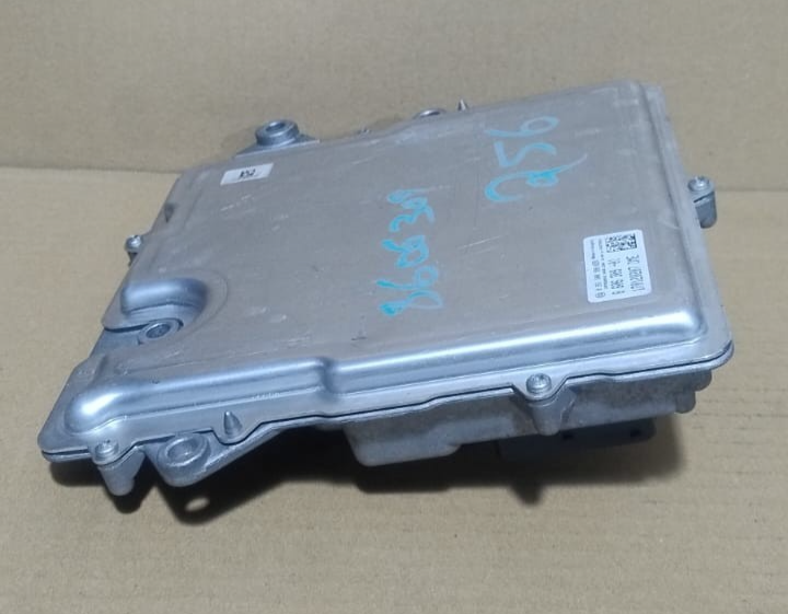 OE BMW F06 F20 F30 F25 X3 ENGINE CONTROL UNIT ENGINE CONTROLLER DME 8606309