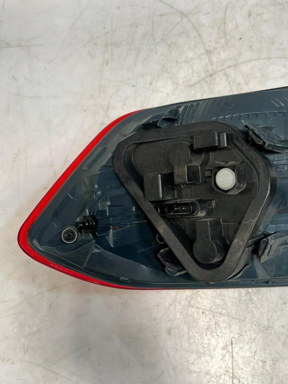 BMW 3 Series F30 F35 F31 Rear Tail Light Left Side 7372785 OEM