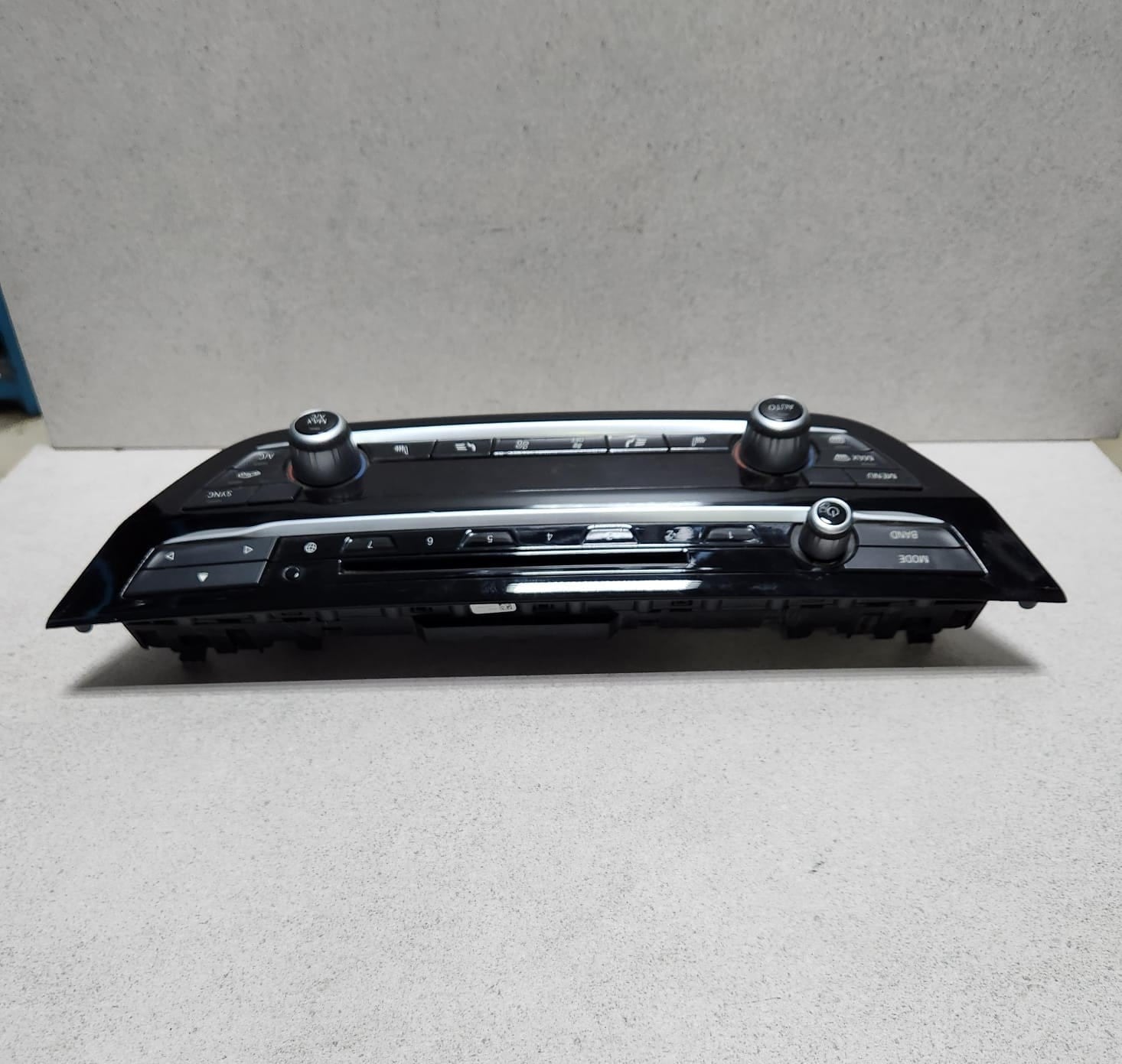 2018-2021 BMW X3 Ac Climate Control Panel 6999454 X3 G01 and X4 G02
