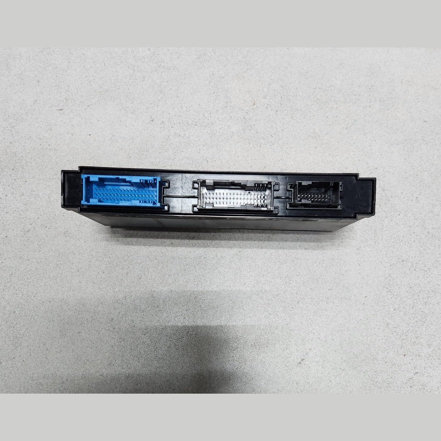 2010-2017 BMW X3 Body Control Module 9267533