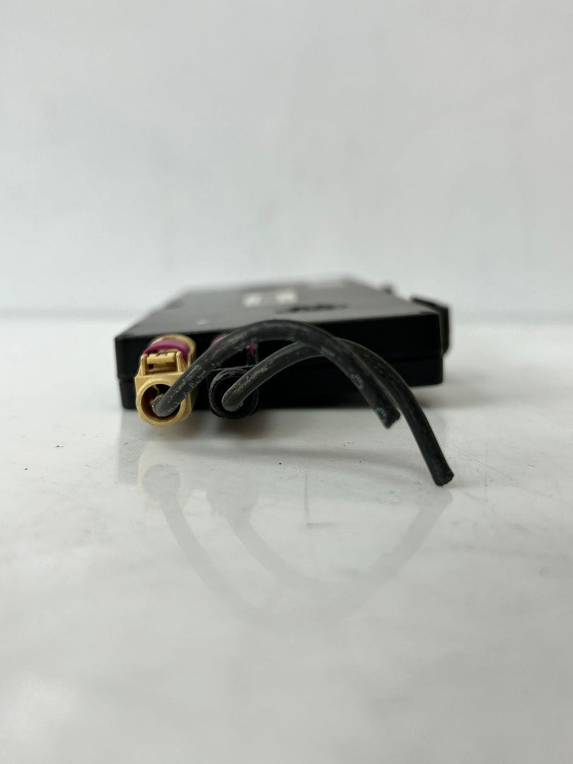 2010-2012 BMW X1 Antenna Amplifier AM/ FM 9168328 OEM