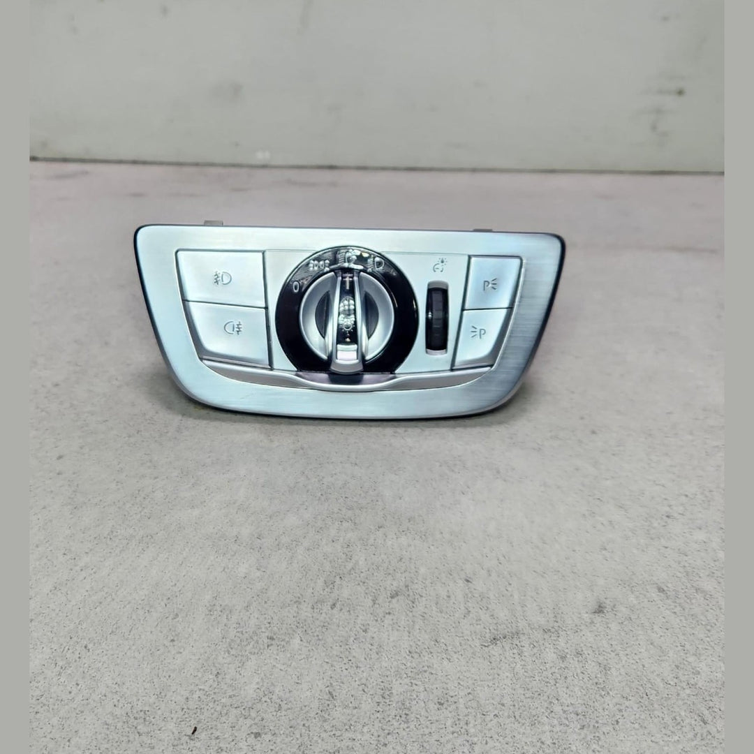 BMW Headlight Control Switch Unit 9388939 7 Series G11 G12