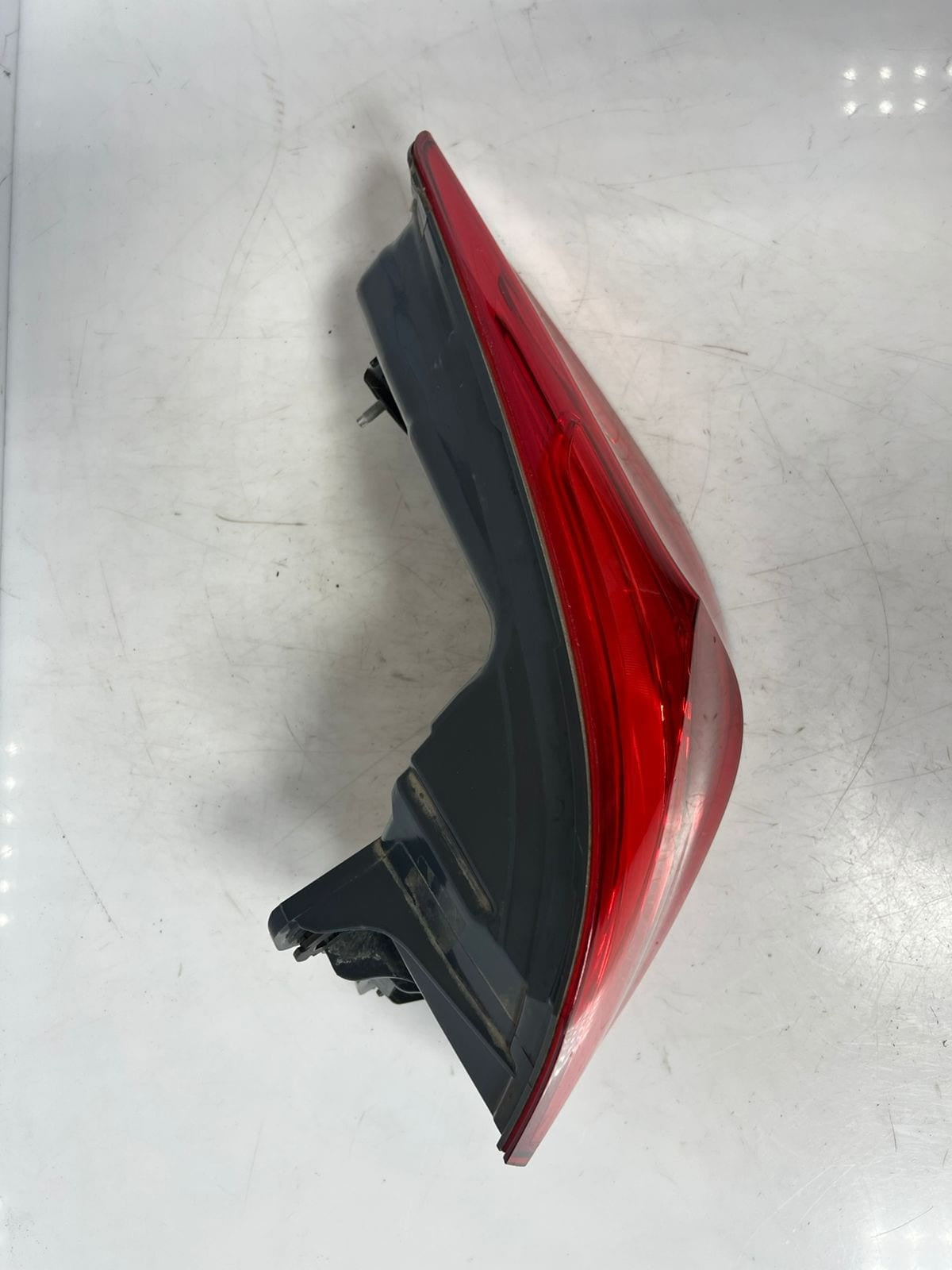 BMW 5 Series G30 ECE RIGHT SIDE OUTER BACK Tail Light 7376464 63217376464 OEM