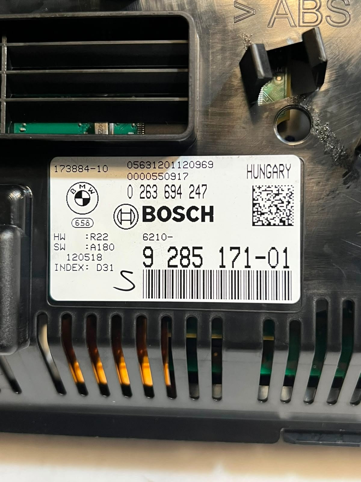 BMW 5 Series F06 F10 F11 Speedometer Instrument Cluster BOSCH 9285171 OEM
