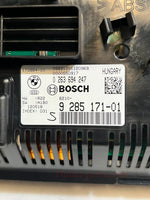 Bild in die Galerieansicht laden, BMW 5 Series F06 F10 F11 Speedometer Instrument Cluster BOSCH 9285171 OEM