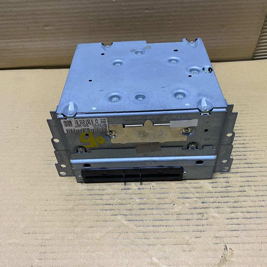 BMW HEADUNIT NAVI HARMAN BECKER 9257015 F07 GT and X3 F25 