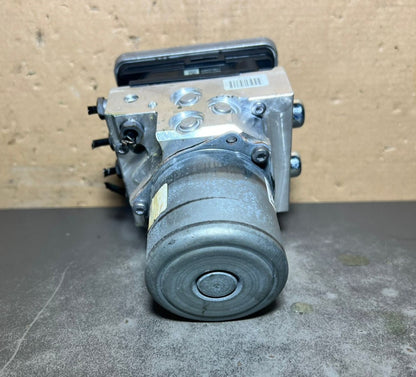 15-20 Mercedes W213 E-Class ABS Anti Lock Brake Pump Module A213 4315900 OEM