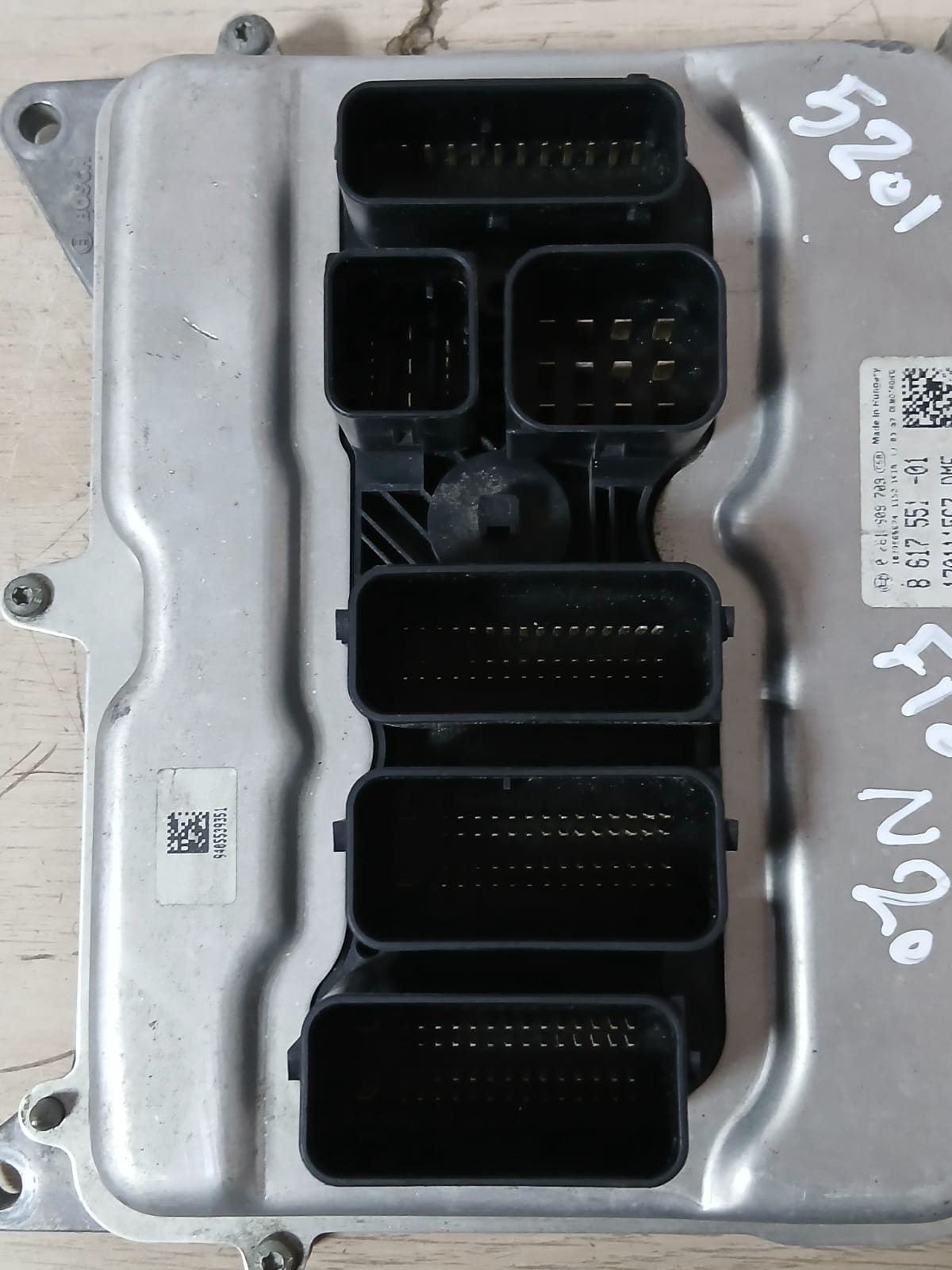 2011-2013 BMW F10 N20 520I Engine Control Unit SET DME+CAS4 CA+ 2KEYS 8617551