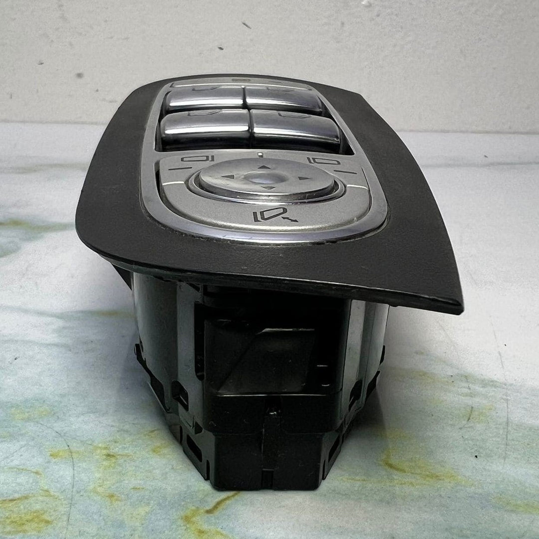 2015-2020 Mercedes C300 Power Window Switch A2059056811 C-Class W205, GLC350