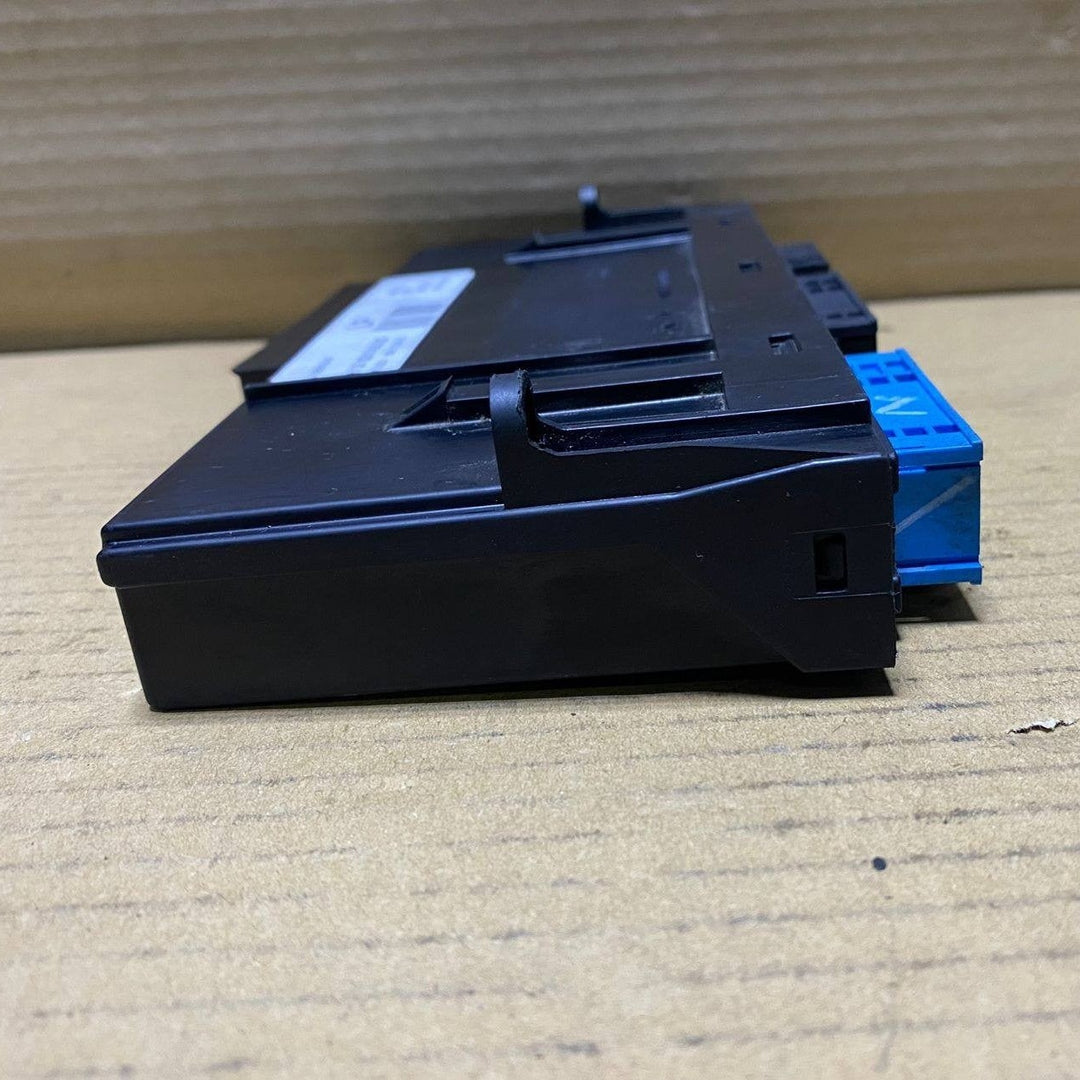 2009-2014 BMW X5 Electronic Junction Box 9247465 X5 E70 and X6 E71