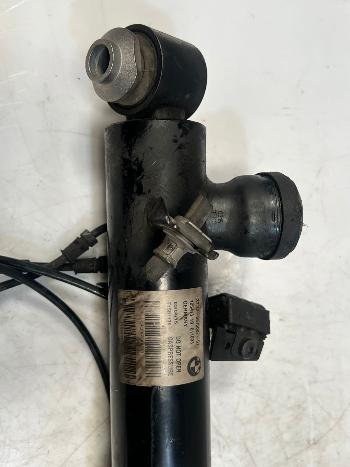 2014-2018 BMW X5 F15 X6 F16 xDrive 30d Rear Shock Absorber DIESEL 6875087 OEM