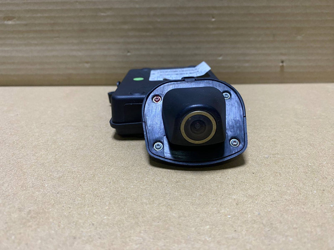 2008-2014 BMW X6 Rear View Backup Camera 9139864  X5, X6.