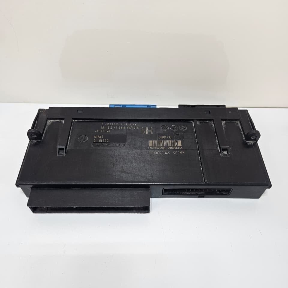 Genuine 2007-2013 BMW 328i 335i Body Control Module 9134479 OEM