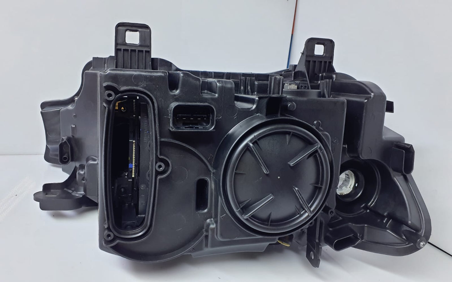 14-18 BMW X3 X4 F25lciLeft Driver Side Xenon Adaptive Headlight Bare OEM 7460617