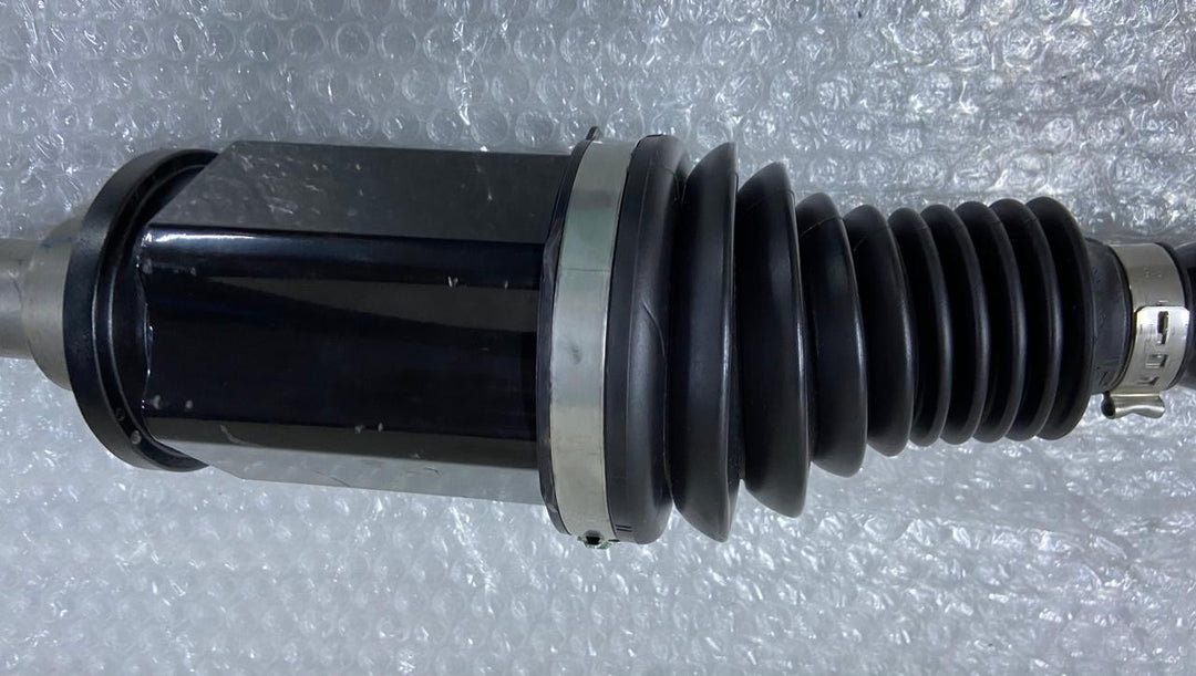 Output shaft right front 7' G70, i7 xDrive60, Sedan, XE2,  Left Side 5A61A37 USA