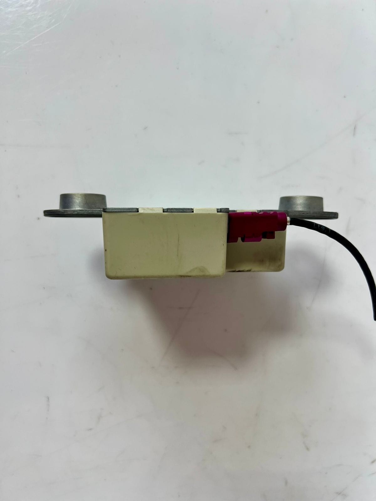 2011-2013 BMW 335I ANTENNA AMPLIFIER CONTROL MODULE 6935024-01 OEM 