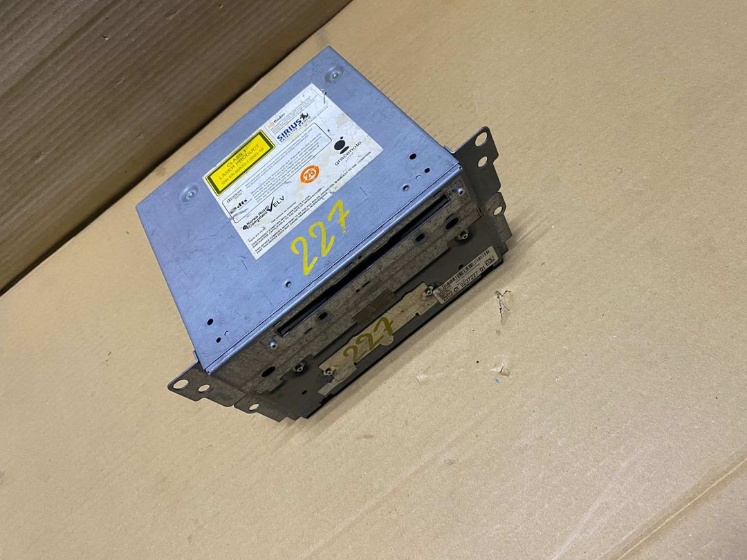 BMW Radio HEAD UNIT CD NAVI 9237227 5 Series Gran Turismo F07 models