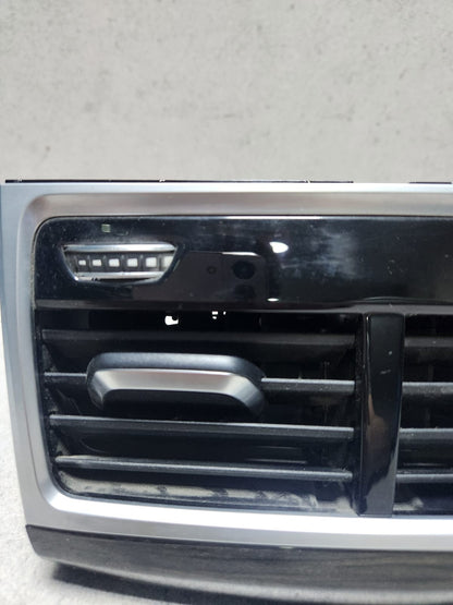 2017 BMW 740i Rear Air Vent Grille 9301745 7 Series G11 G12