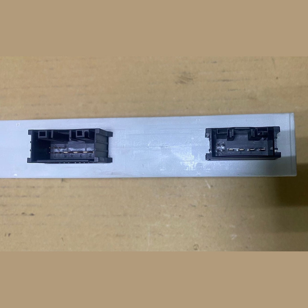 2014-2016 BMW 528i Tailgate Control Module 7361970  F01 F12 F13 