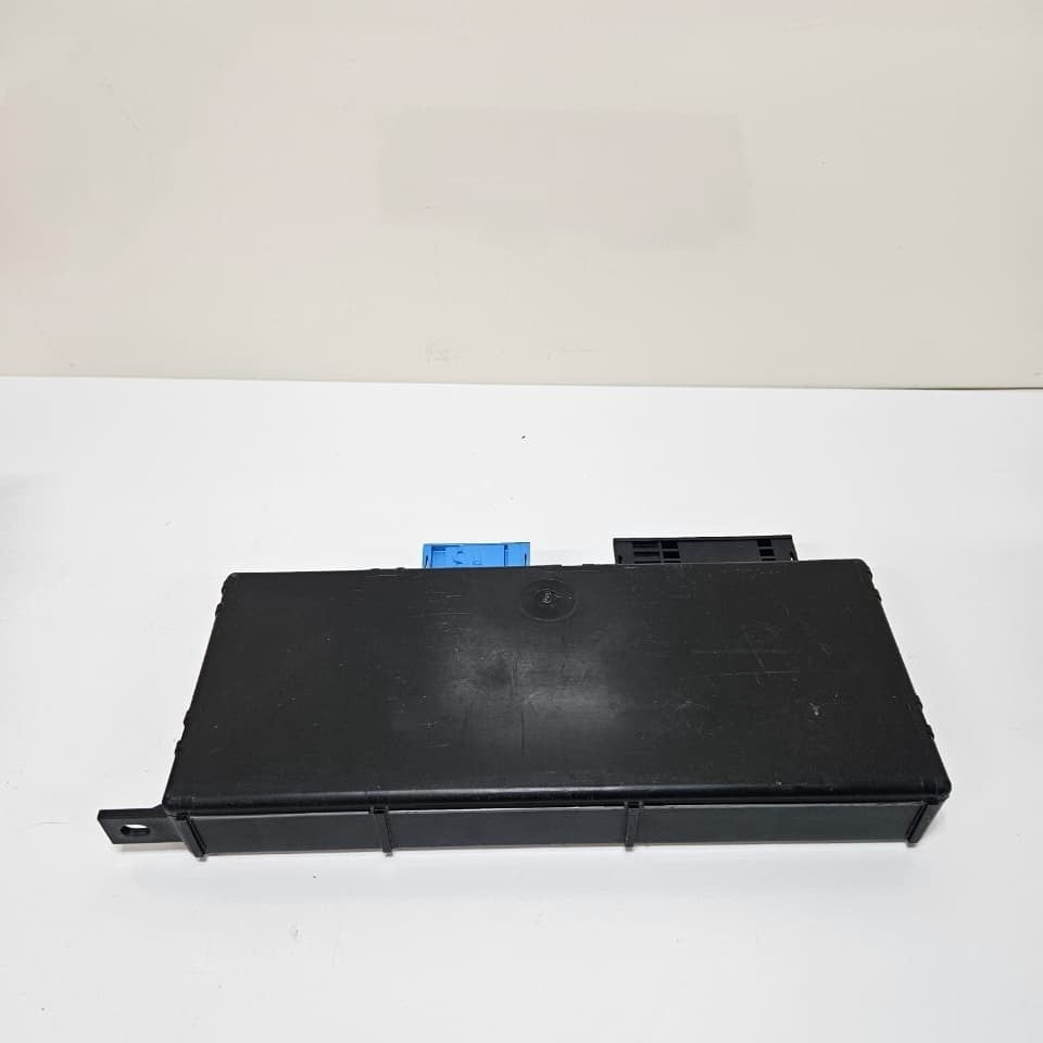 2012 BMW 528i 520d Gateway Control Module 9284422 OEM
