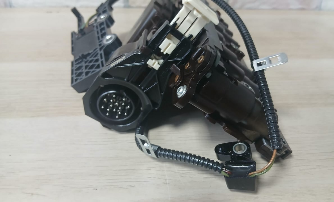 BMW GL45 Automatic Transmission Module E83 E90 E87 E88 TCU ATCM OEM 24243598