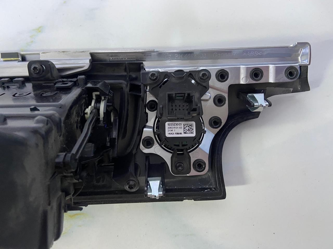 BMW SERIES F06 F12 F13 AIR Vent GRILL Ignition Start Button 9225230 9197489 RHD