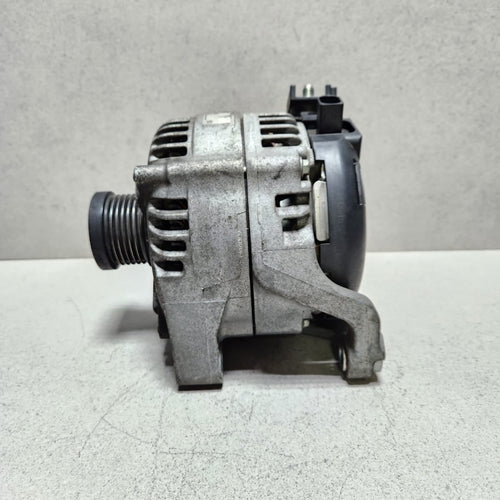 2014-2016 BMW 520i Alternator 7605478 F10 F11 F20 E84 320i 520i 528i series