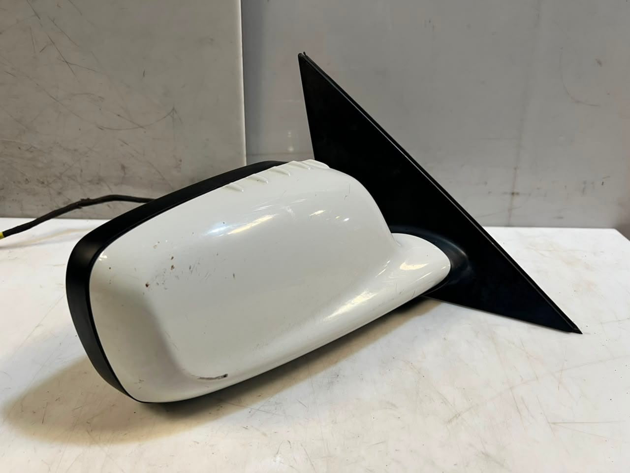 2007 BMW 7' E65 740i N42N RIGHT SIDE Door Mirror X0125110 RHD OEM