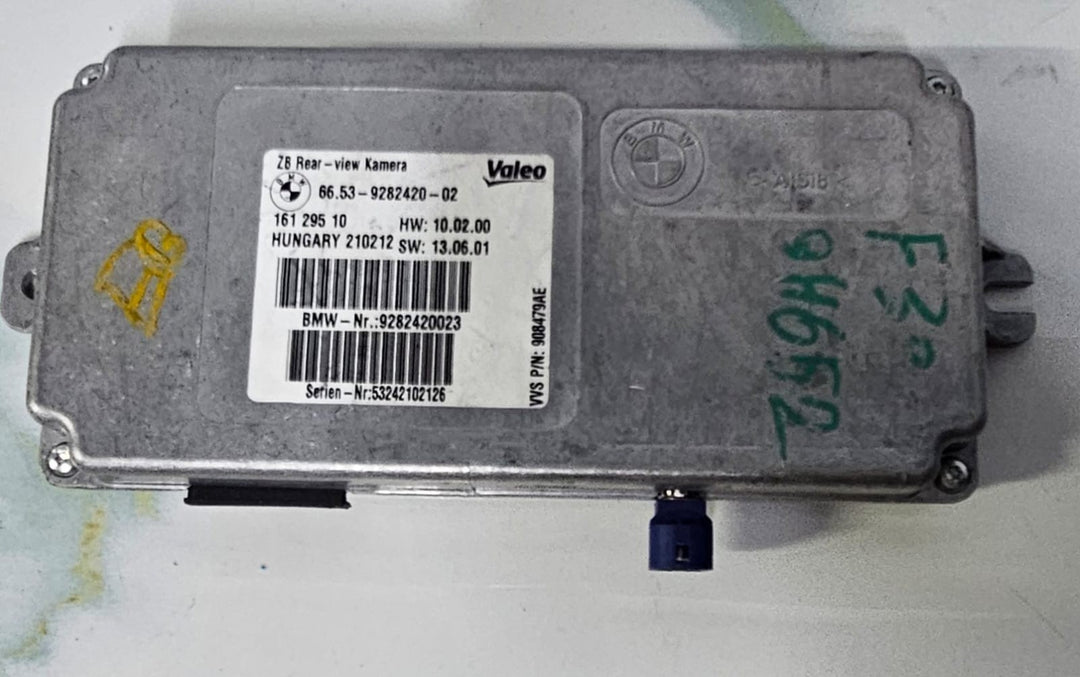 OEM BMW F10 F30 F12 F06 F20 F31 F22 ZB REAR VIEW CAMERA MODULE 9282420