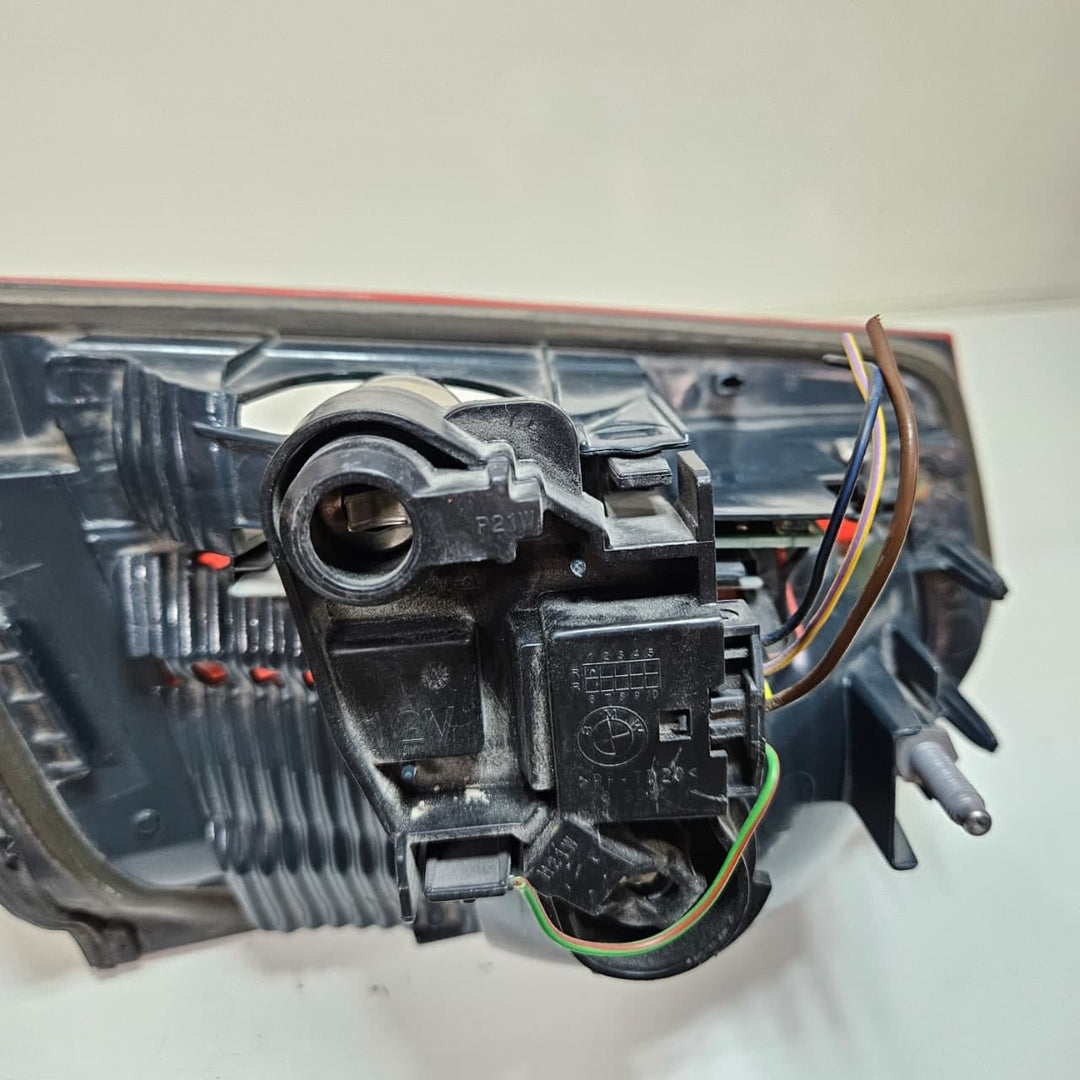 7313056-2012-2018 BMW 3 Series F30 Trunk Lamp Right Side OEM  