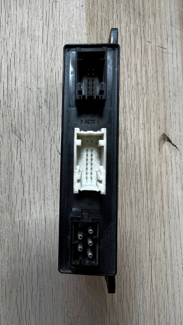 BMW Body Control Module 8378768 5 Series E39