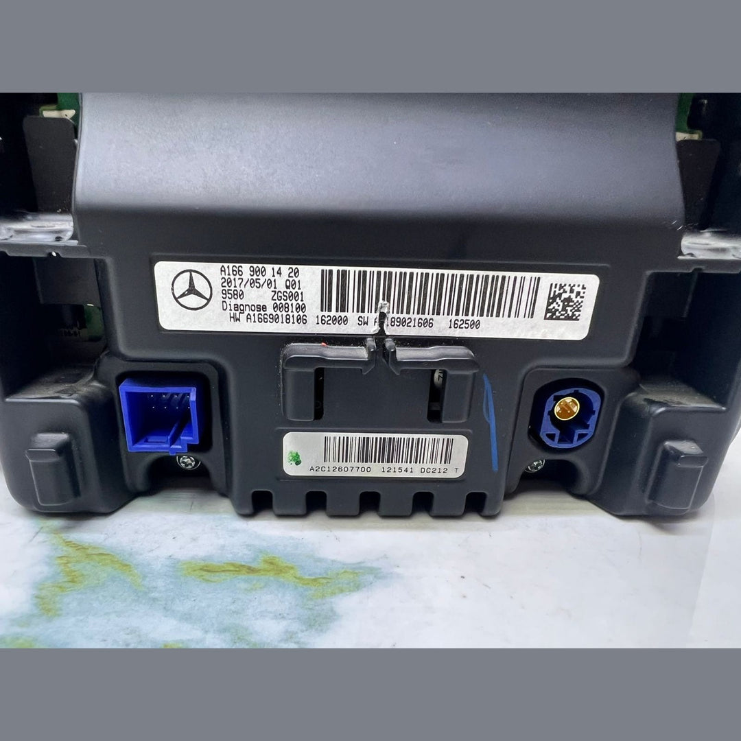 2018-2020 Mercedes GLA250 Central Display Monitor A1669001420 W166, W292, W205