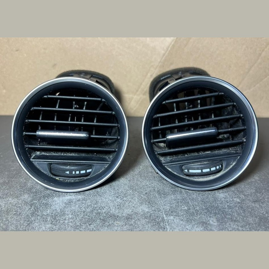 12-14 Mercedes W204 C300 C250 Front Dashboard Left \ Right Heater A/C Air Vent