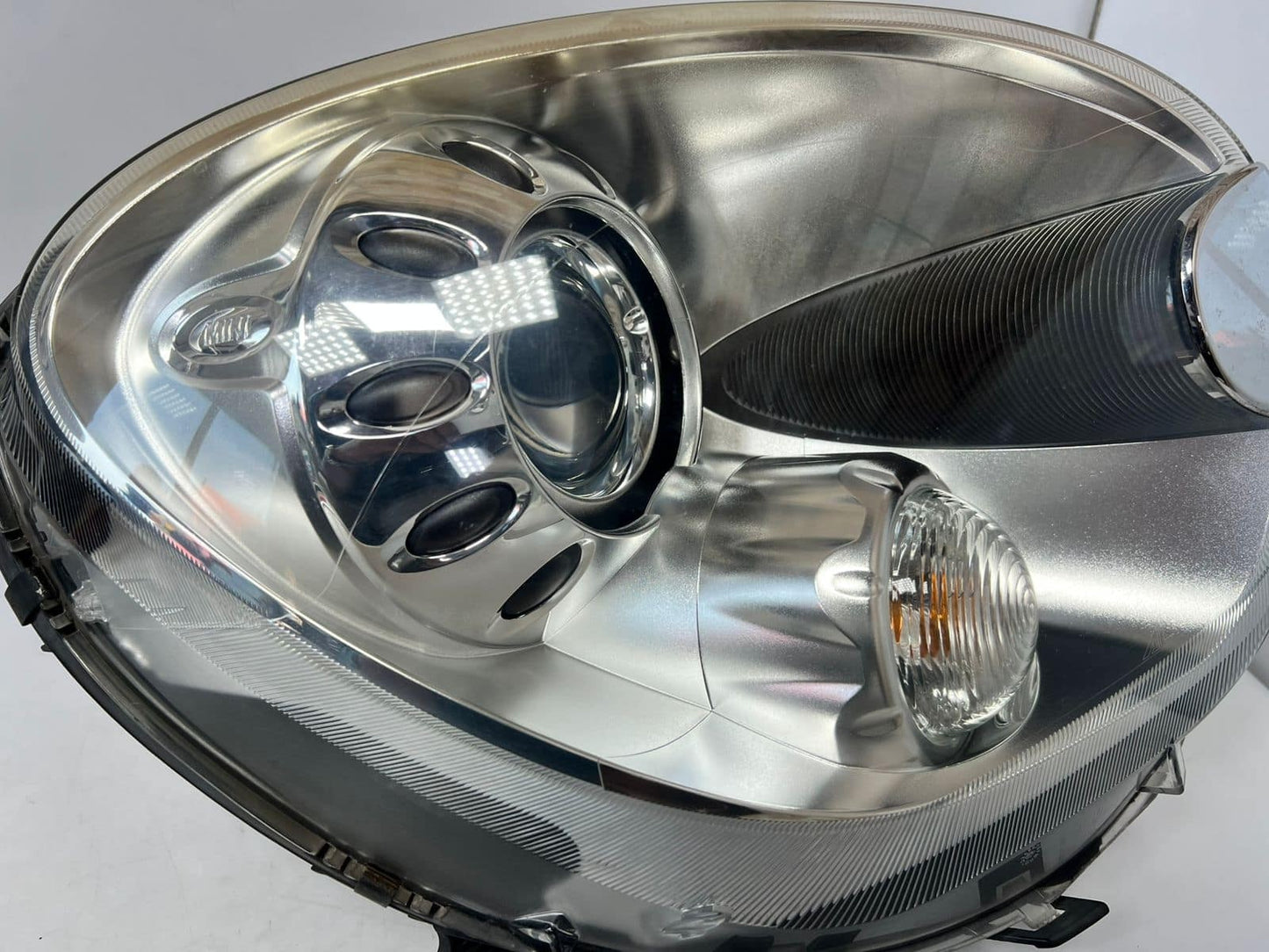 2011-16 Mini Cooper R60 R61 Countryman Bi-Xenon Headlight RIGHT SIDE RHD 9801044