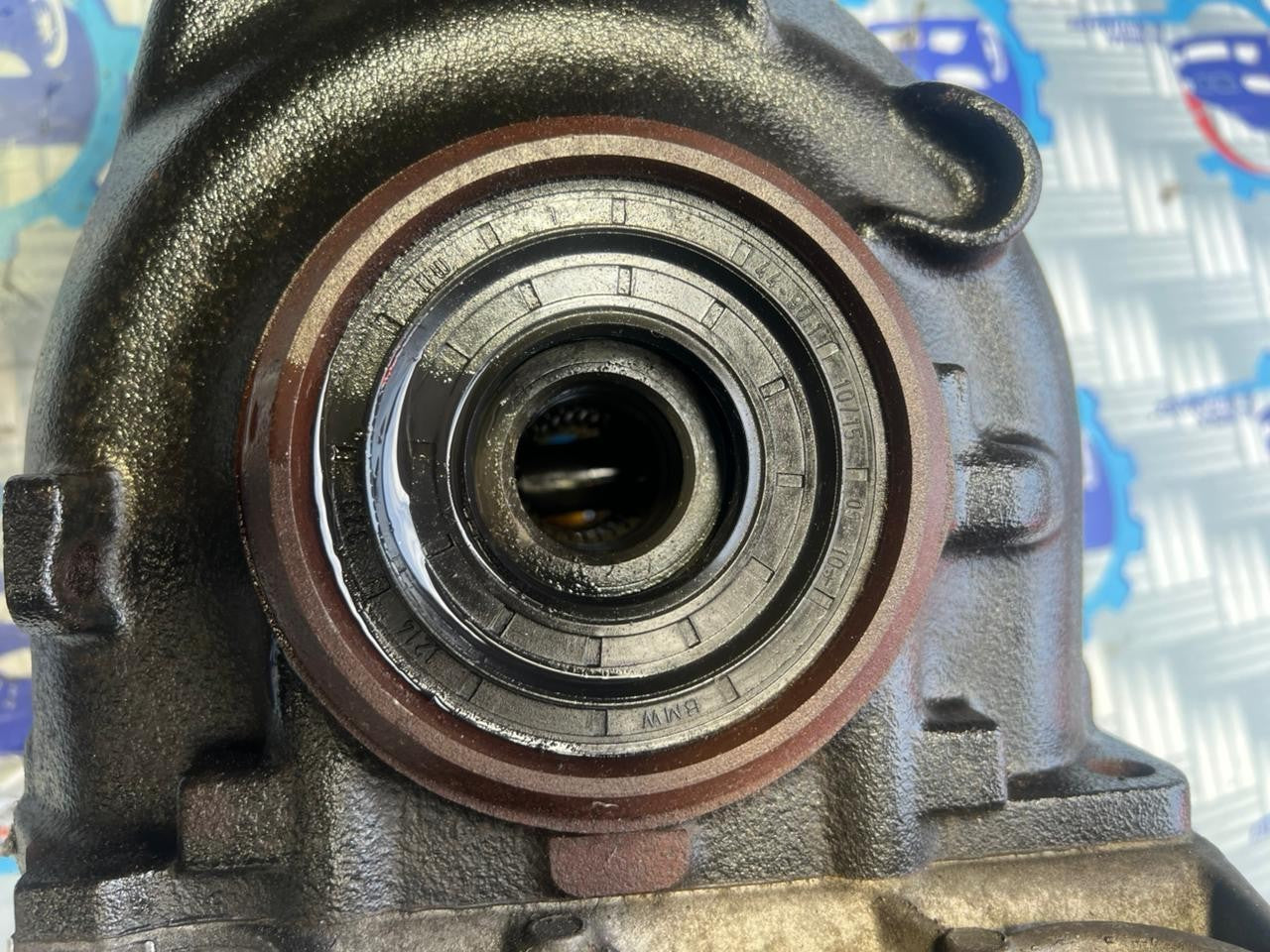 7566221 BMW SERIES 3 COUPE E92 2010 REAR DIFFERENTIAL 3.46 E90, E90 LCI N53 2.5