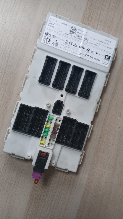 BMW i3 I01 Comfort Control Module ECU 5A40300 OEM Body Control Unit