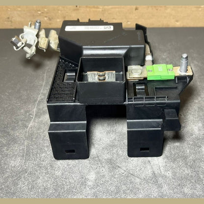 18-22 Mercedes-Benz W247 W118 CLA Battery Fuse Box Current Limiter A247 90636603
