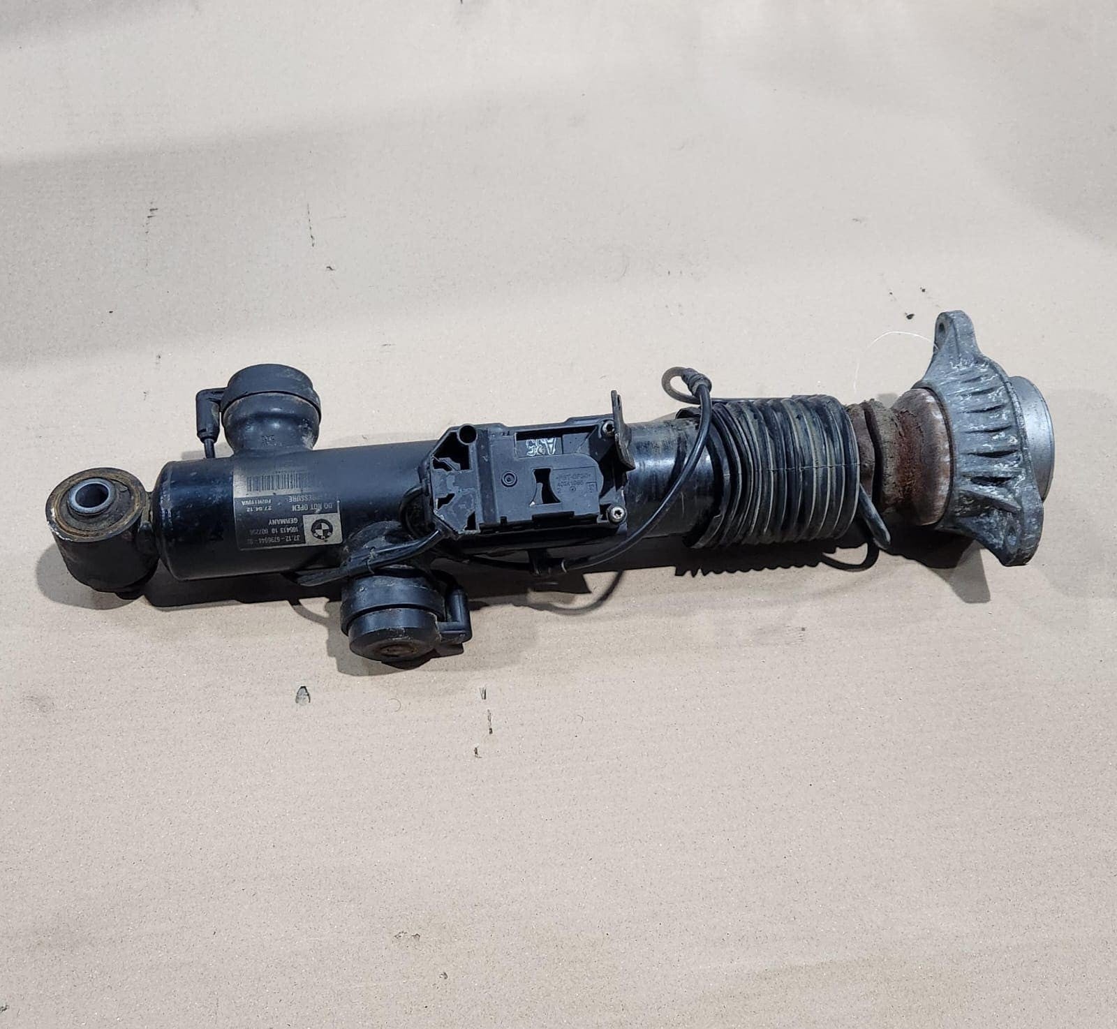 BMW Shock Absorber Rear Right Twin-Tube Gas Pressure 6796944 F07 GT