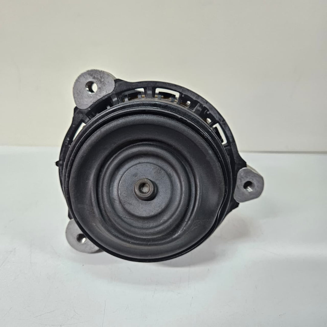 OEM BMW 5 6 7 Series G30 G38 G11 G12 G15 Engine Mount Right 6860464