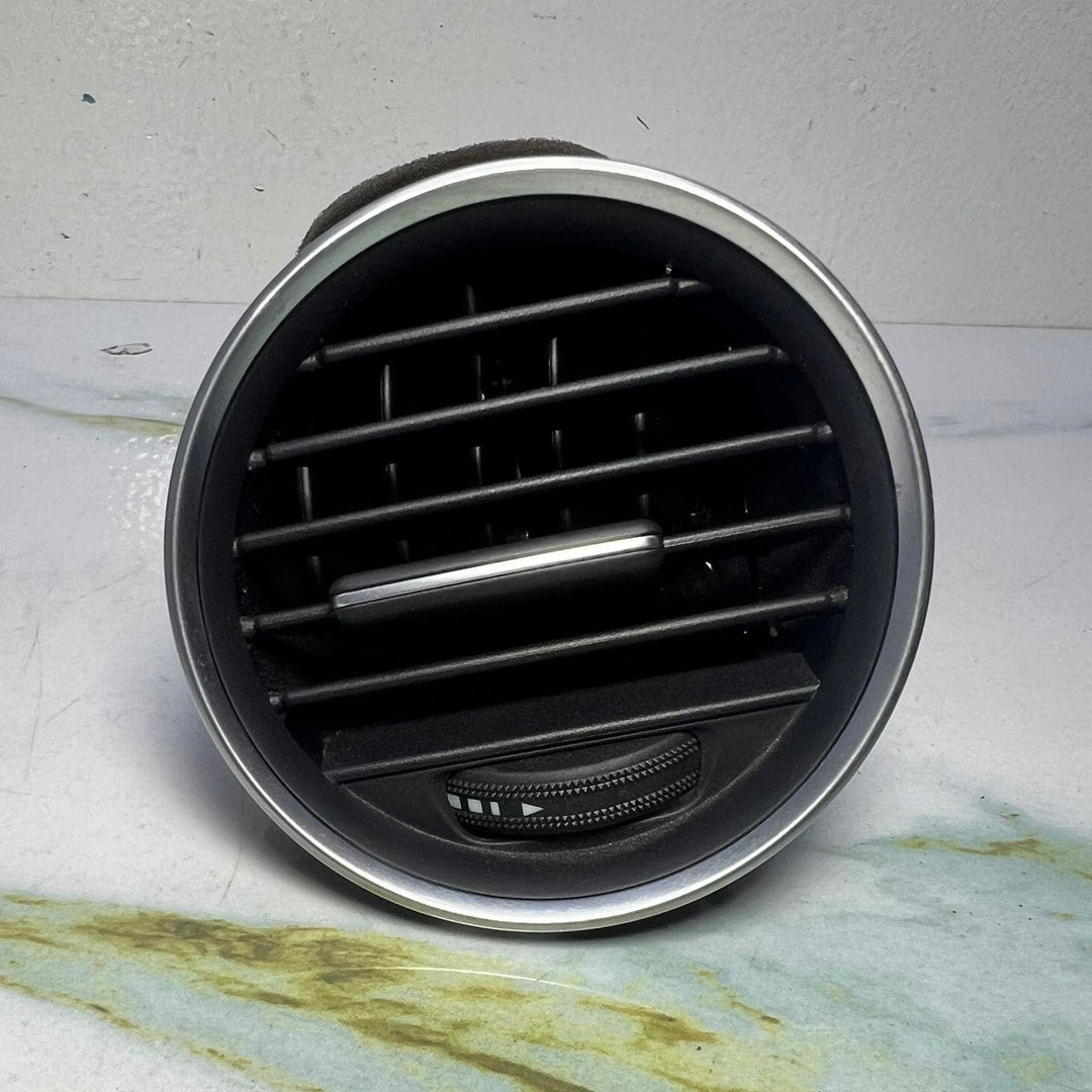2011 Mercedes-Benz C180 Dashboard Air Vent Grill A2048306754 C-Class W204 C200 