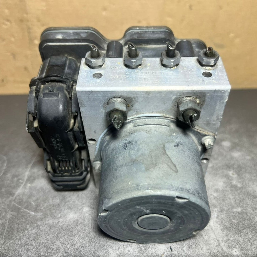 13-16 Mercedes W212 E-Class ABS Anti Lock Brake Pump Module A212 4311948 OEM