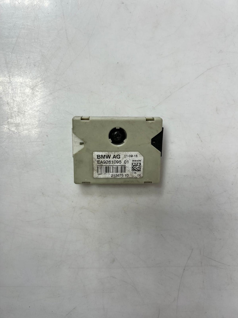 2011-2016 BMW 528i XDRIVE ANTENNA SUPPRESSION FILTER MODULE 9261095 OEM