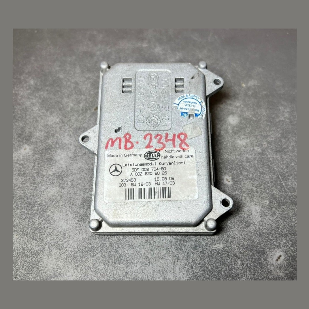 Mercedes W212 W204 Xenon Light Headlight Control Module Unit A002 8206026 OEM