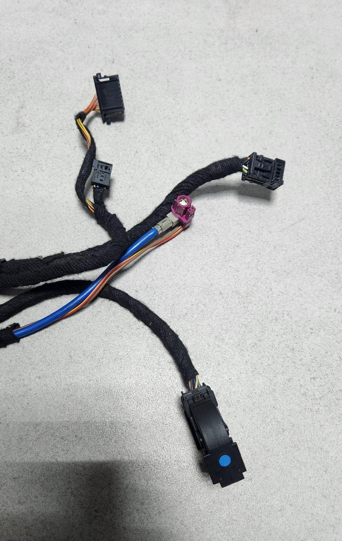 2017-2023 BMW 530i Front Door Wiring Harness 11107810 G30 5-Series and G80 M3