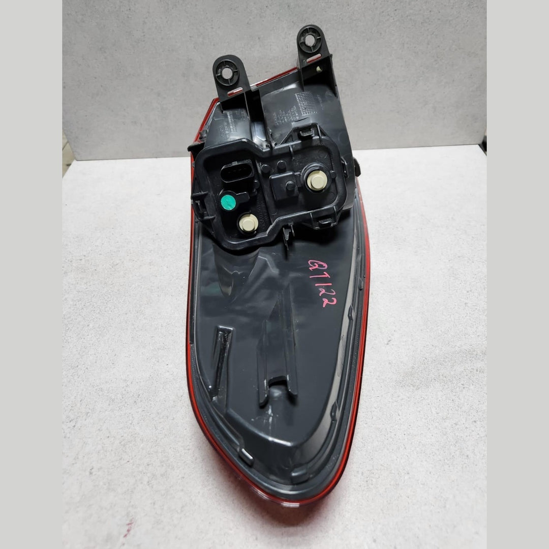 2015-2016 BMW X4 Rear Right Taillight 7331280 X4 F26 ECE EUROPE VERSION
