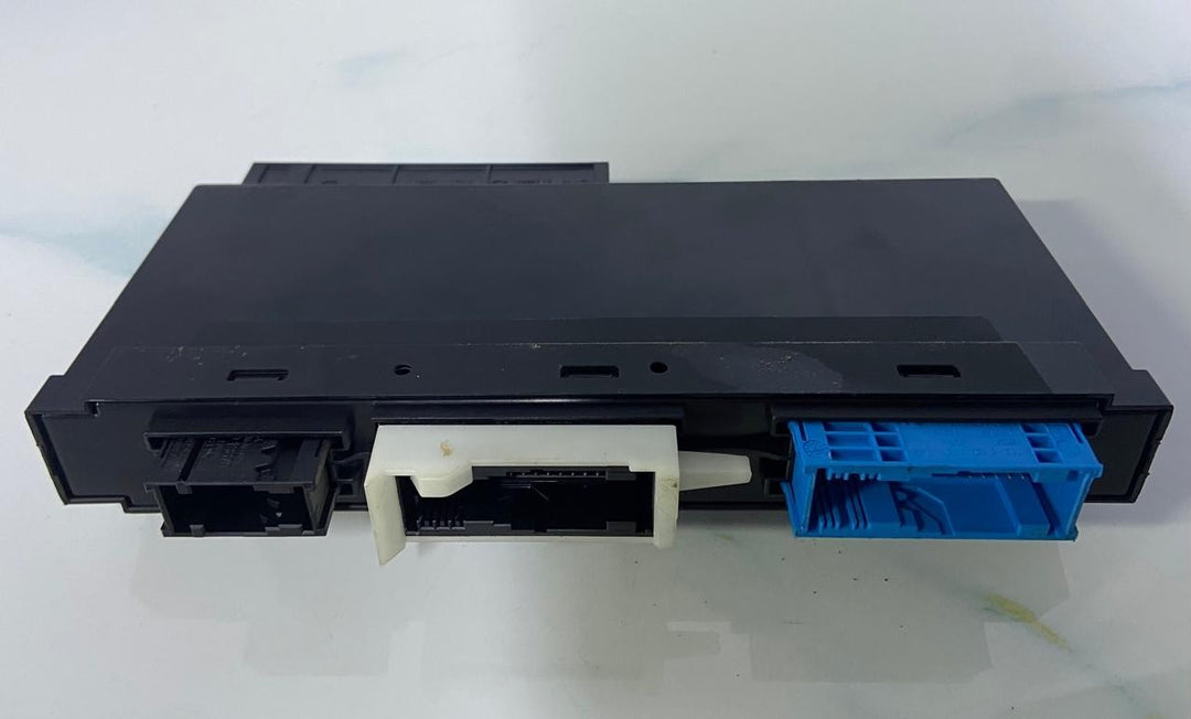 OEM BMW 5 6 series F06 F10 F12 ECU JUNCTION BOX FOR ELECTRONICS 9284283
